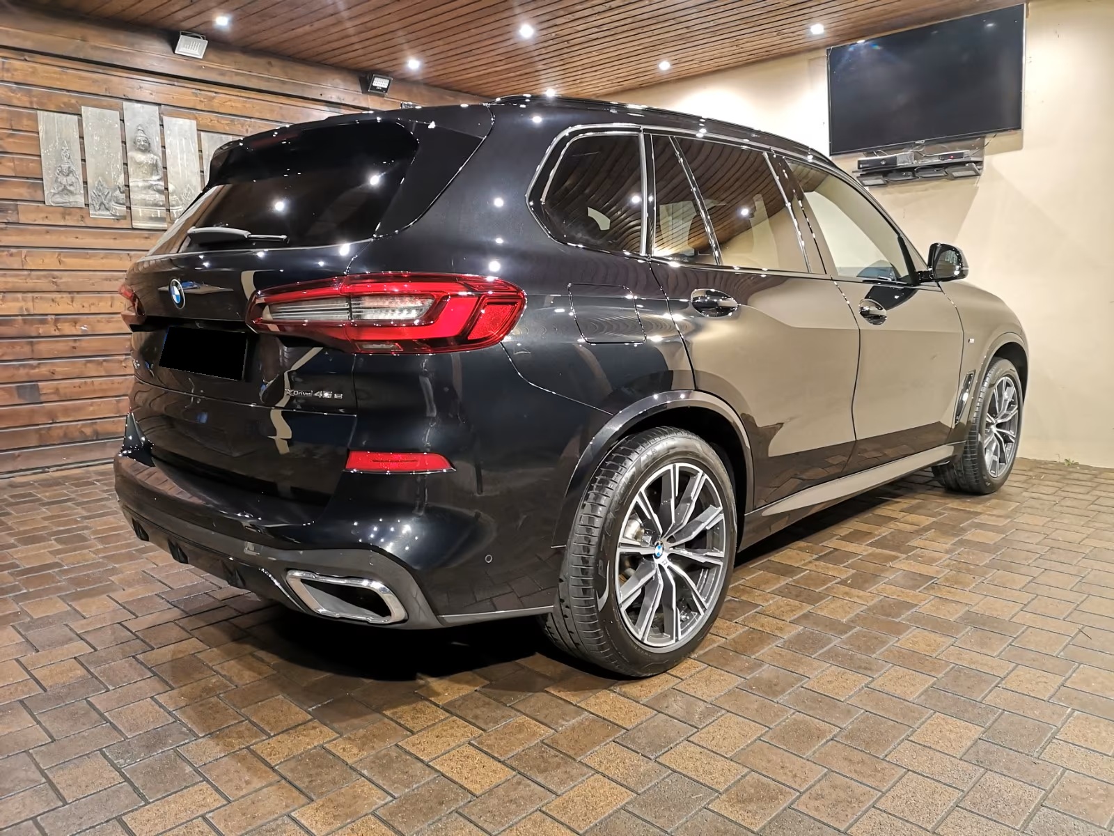 
								BMW X5 xDrive 45 e full									