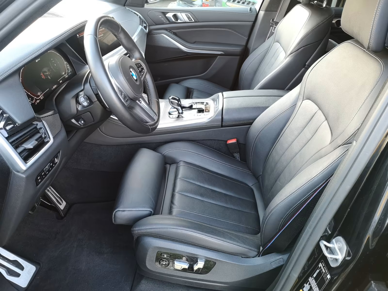 
								BMW X5 xDrive 45 e full									