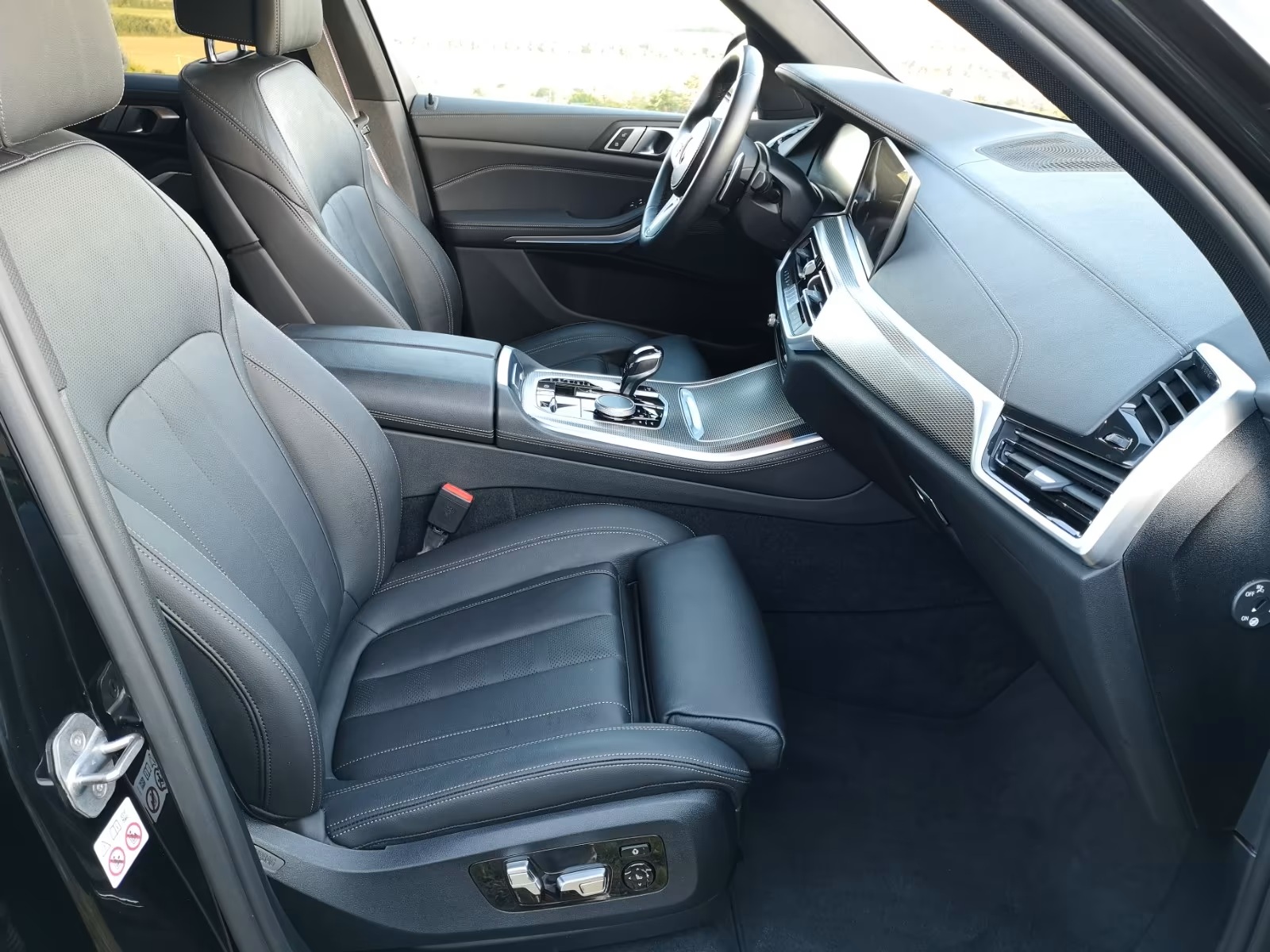 
								BMW X5 xDrive 45 e full									