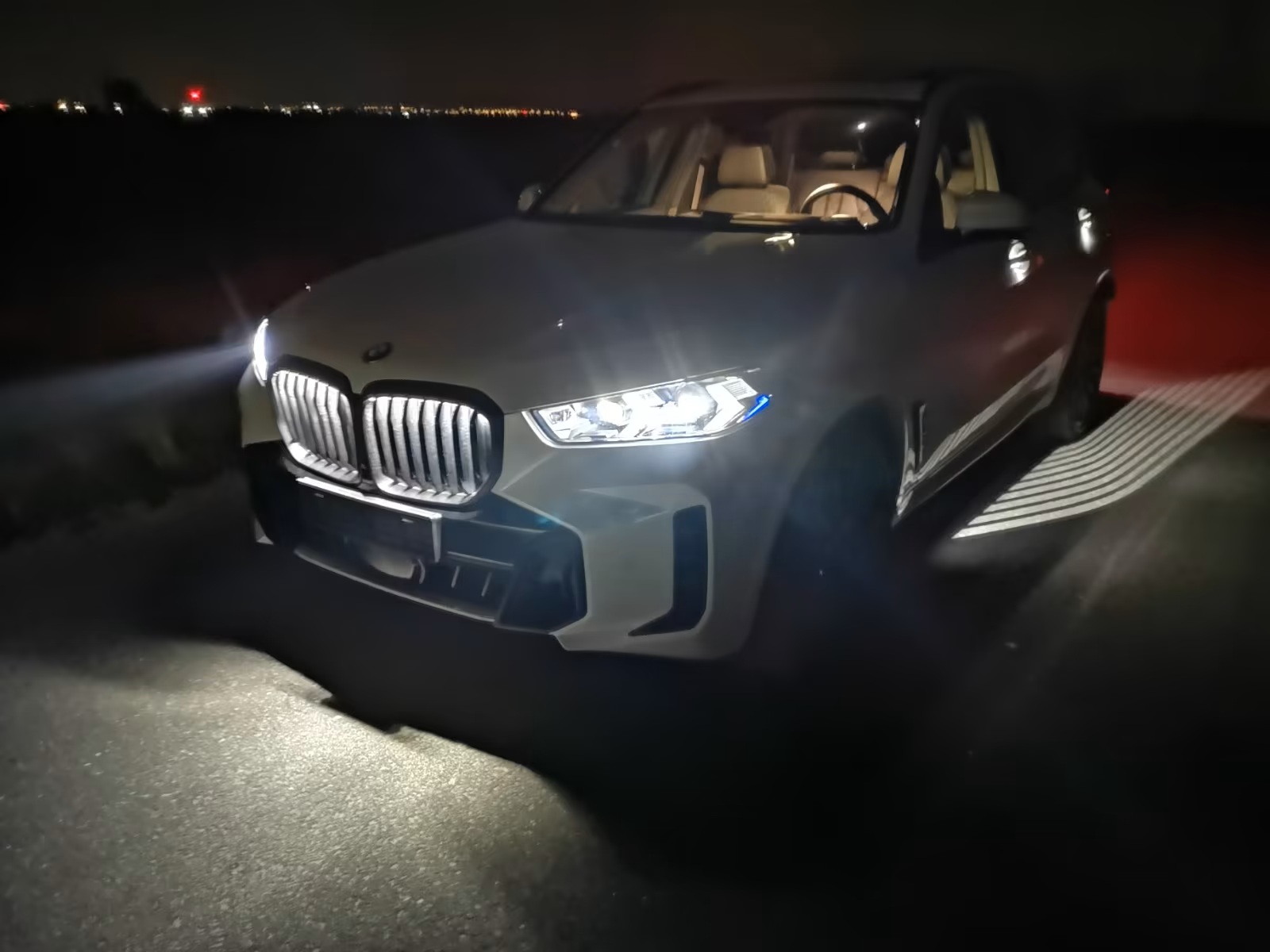 
								BMW X5 xDrive30d full									