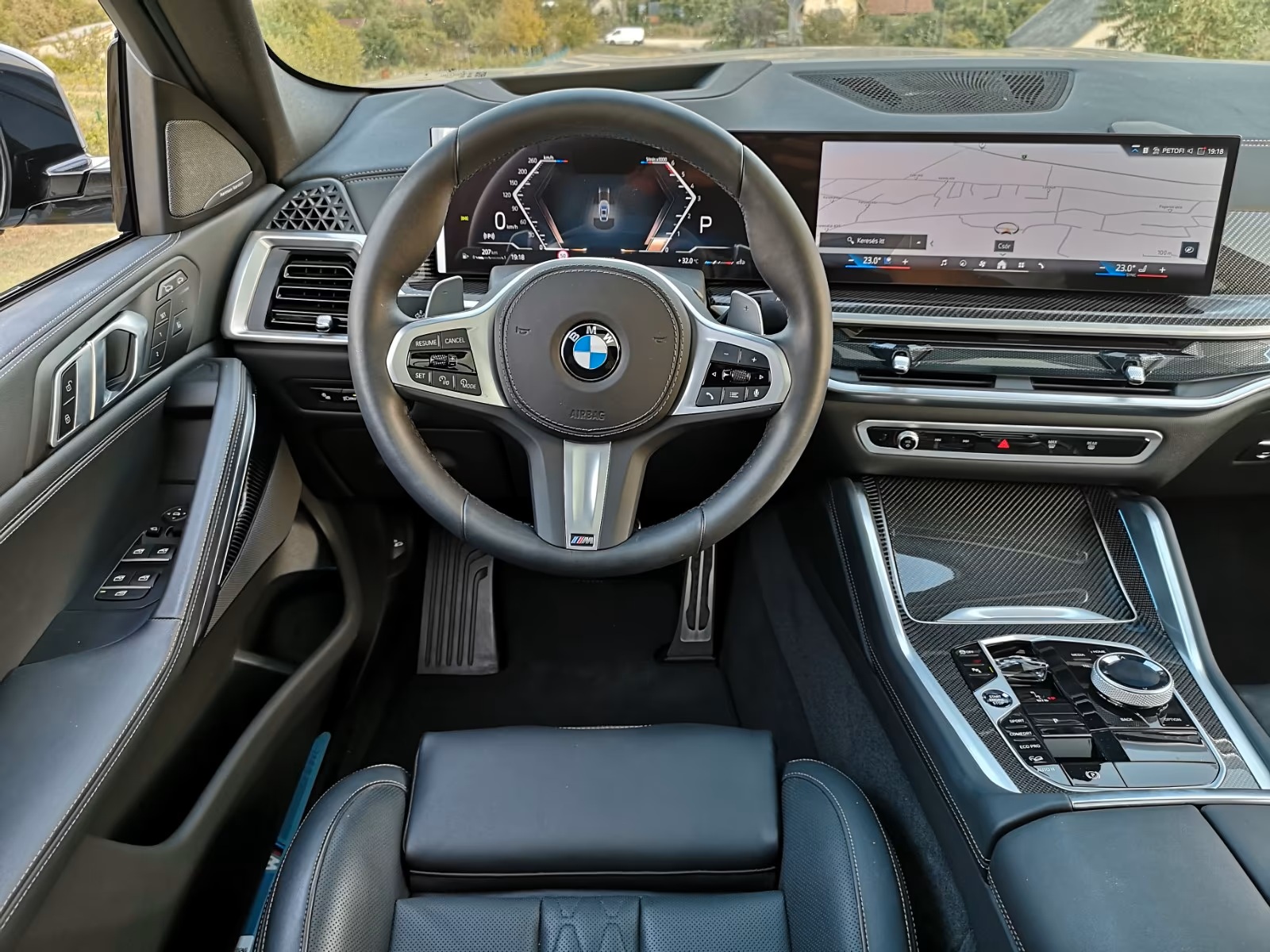 
								BMW X6 30 d xDrive M Sport full									