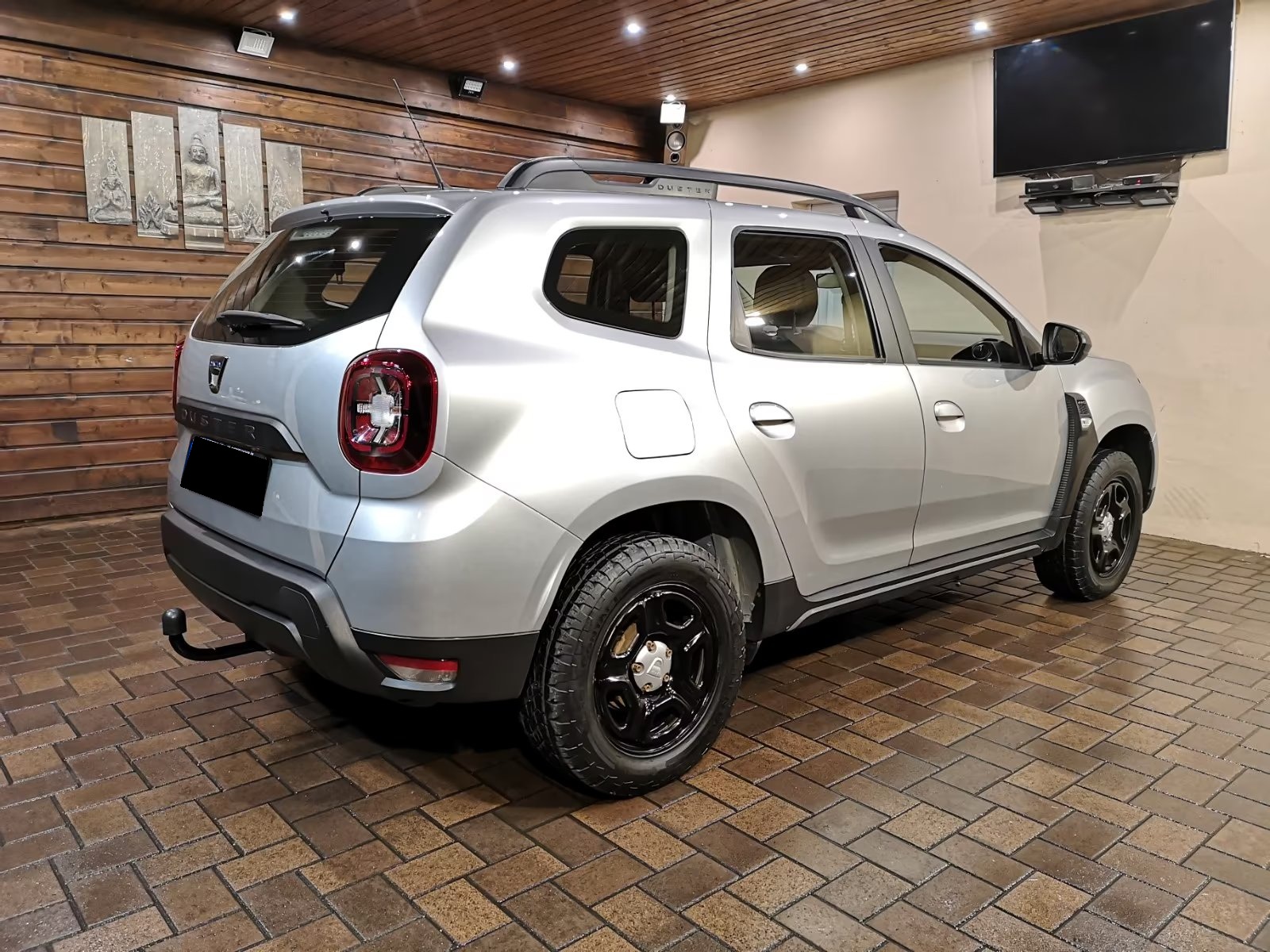 
								Dacia Duster full									