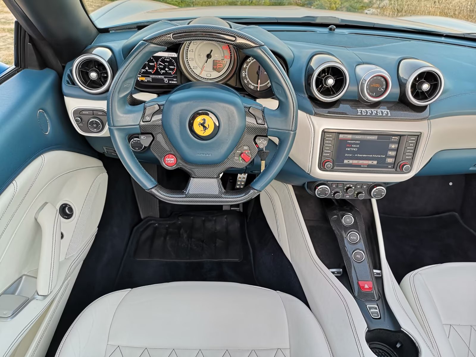 
								Ferrari California full									