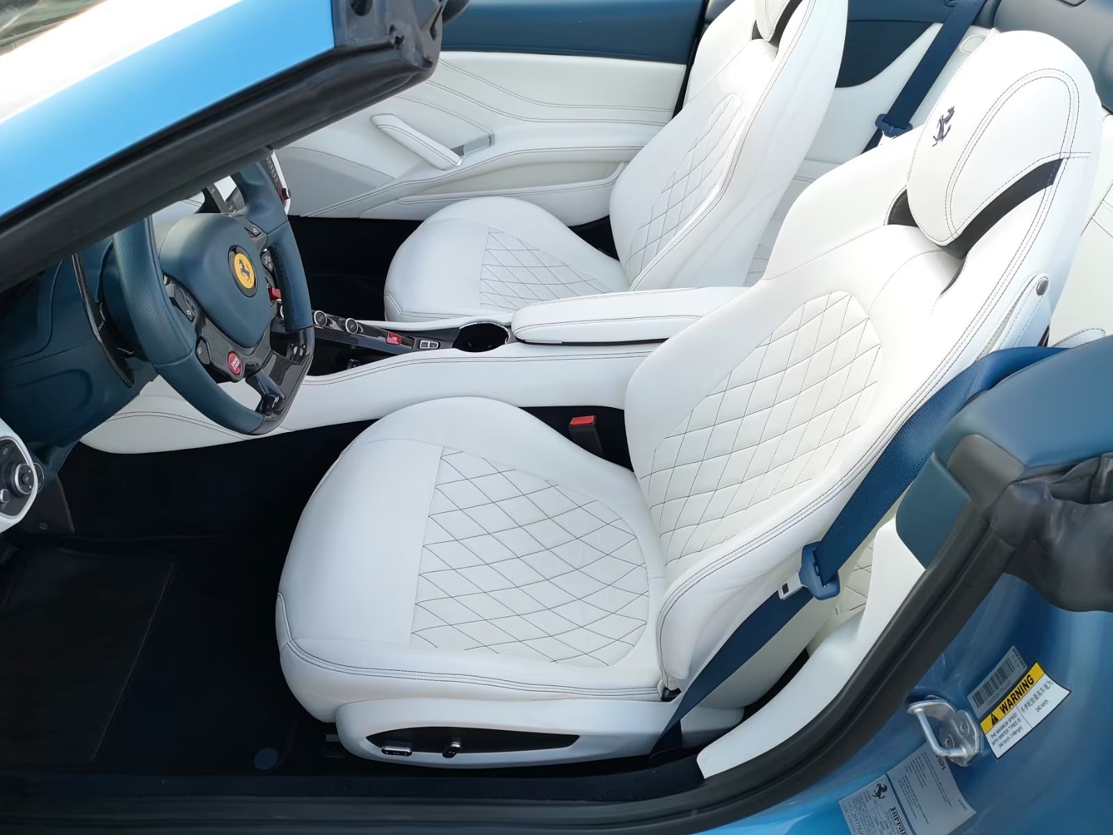 
								Ferrari California full									